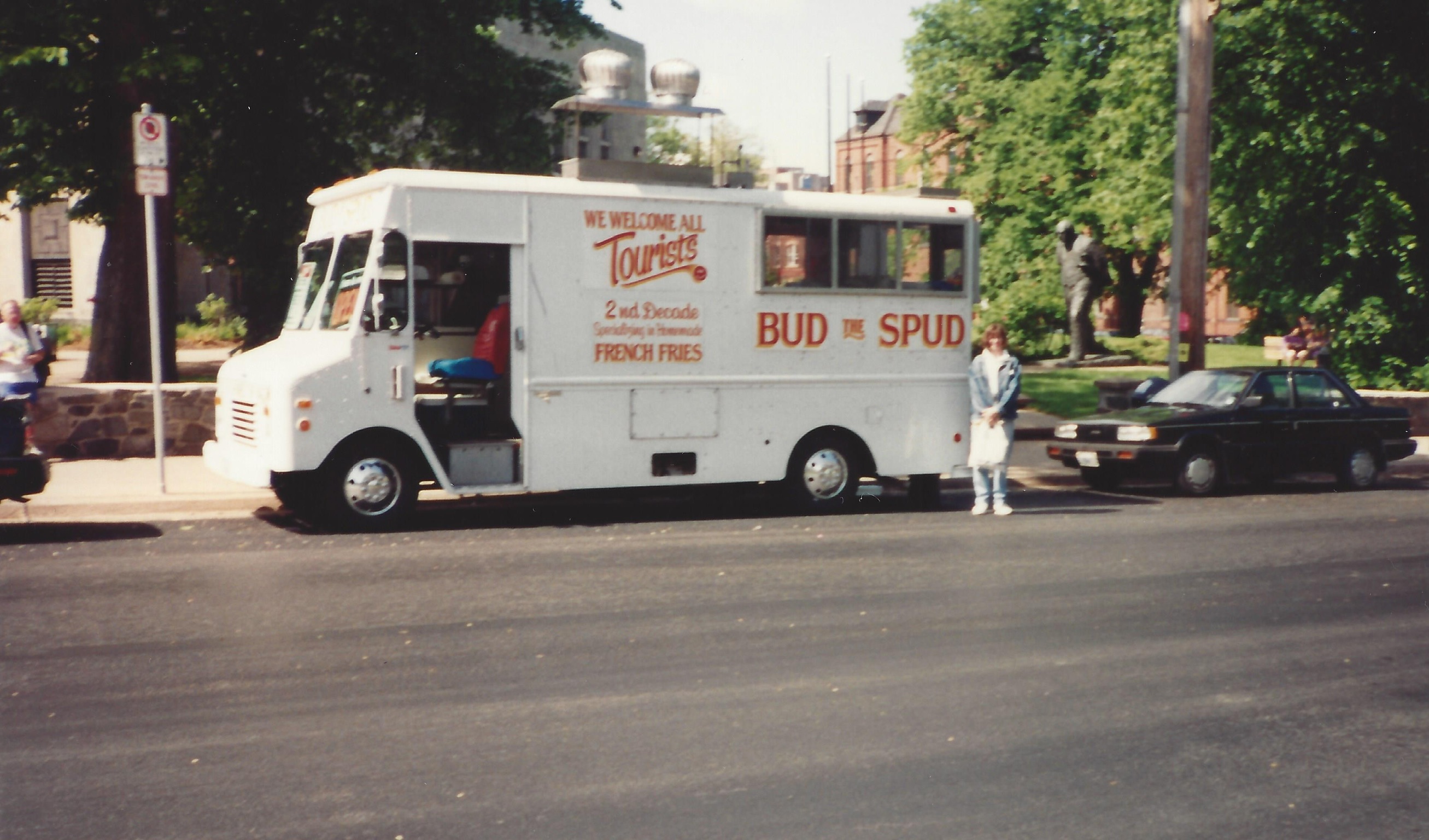 The original BUDtheSPUD chip wagon at Spring Garden Road, 1980s